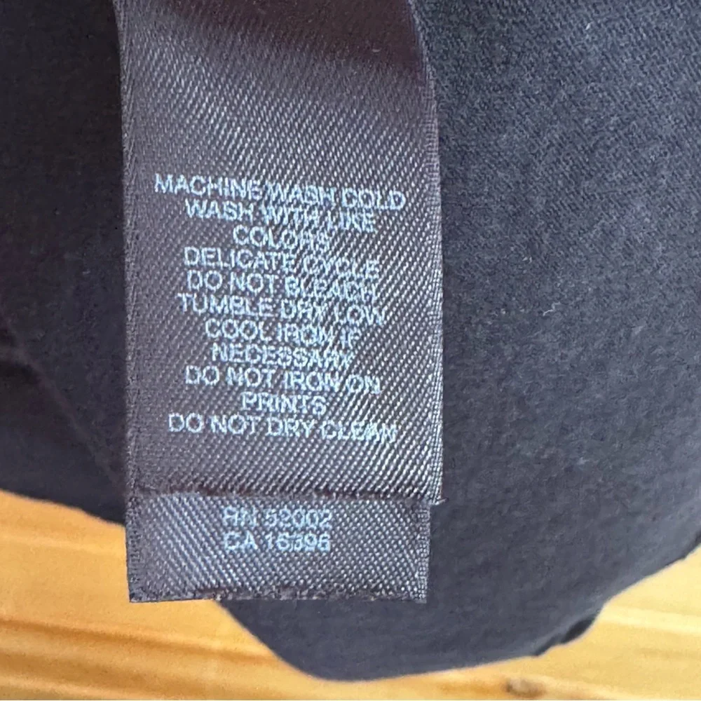 DKNY Black Graphic Tee XL